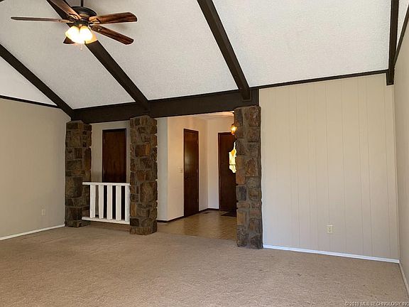 3rd image of 10403 S 200th East Ave