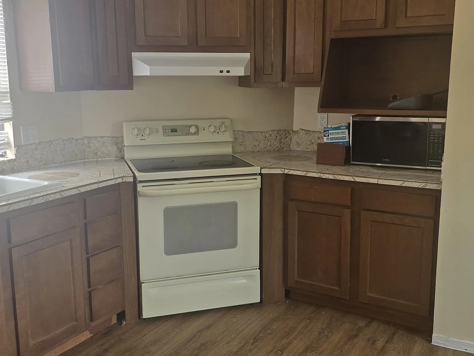 2 bed, $1,475 — Photo 4