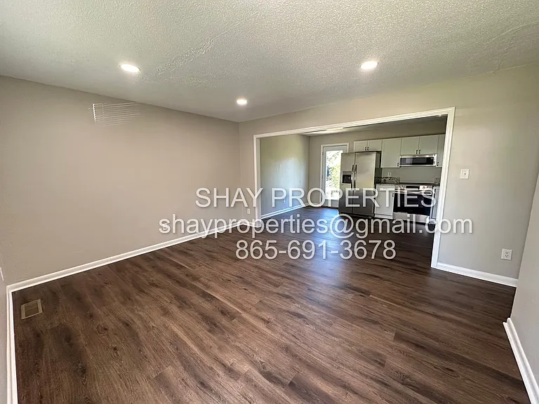 5016 Tenwood Dr — Photo 5
