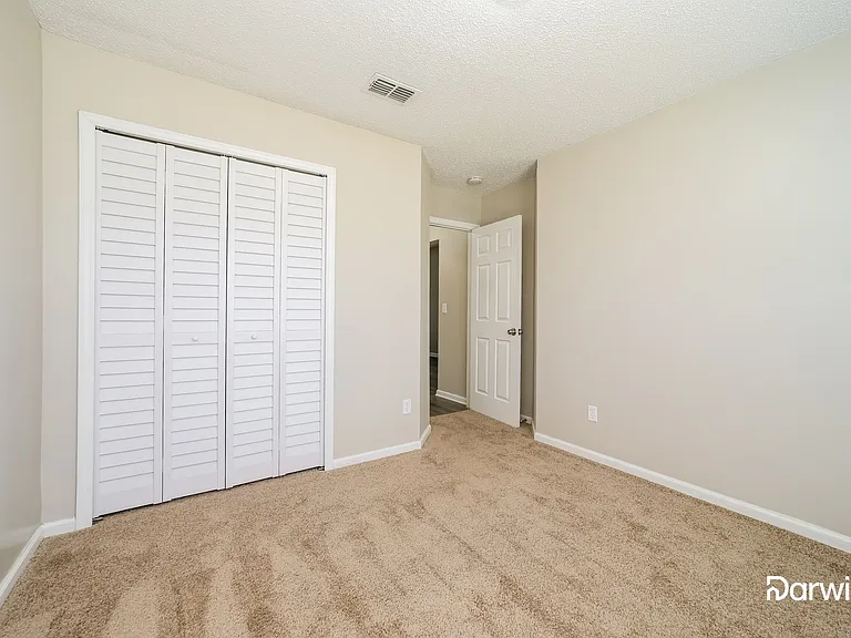 7461 International Village Dr — Photo 9