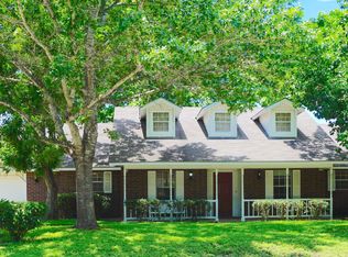 922 Earl Dr, New Braunfels, TX 78130