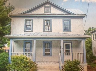 34 Church St #1, Front Royal, VA 22630