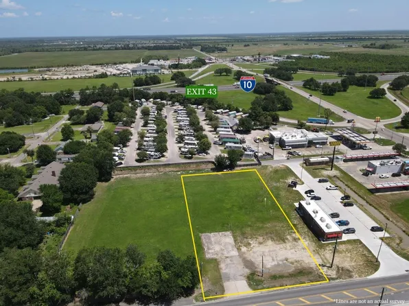 304 W Miller Ave, Iowa, LA 70647