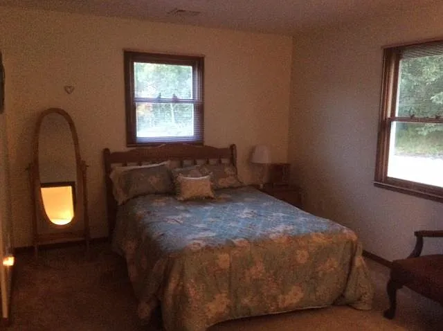 122 Pocahontas Ln — Photo 4