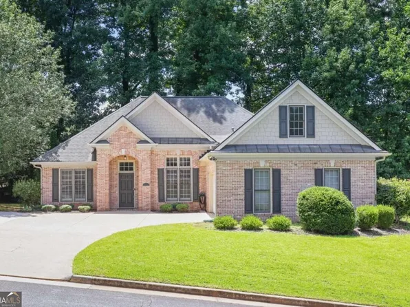105 Peregrine Way NW, Kennesaw, GA 30144