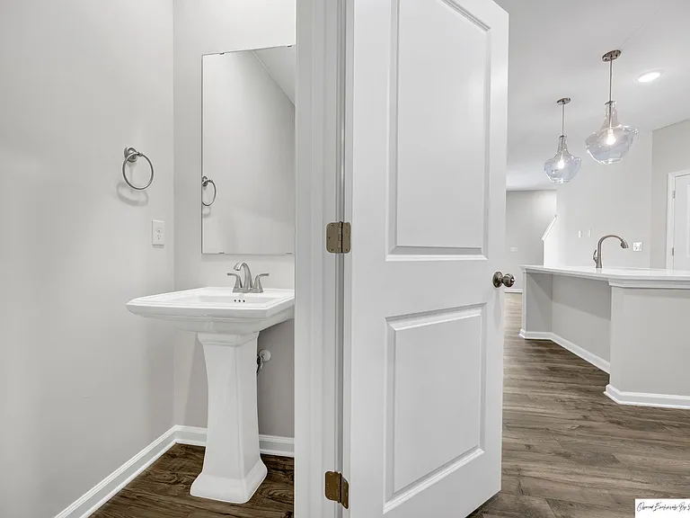 231 Sunny Hill Dr — Photo 15