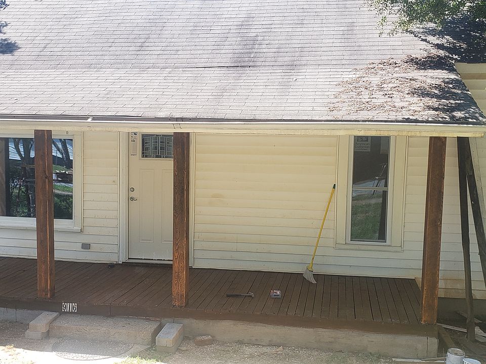 1st image of 916 N Davis Ave