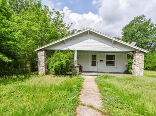 931 S Market Ave, Springfield, MO 65806