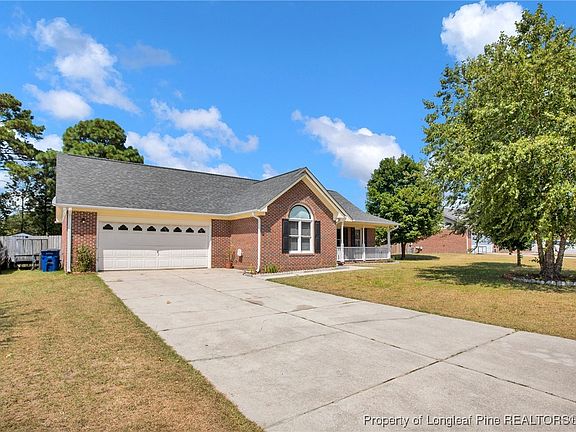 2nd image of 409 Sparrow Dr