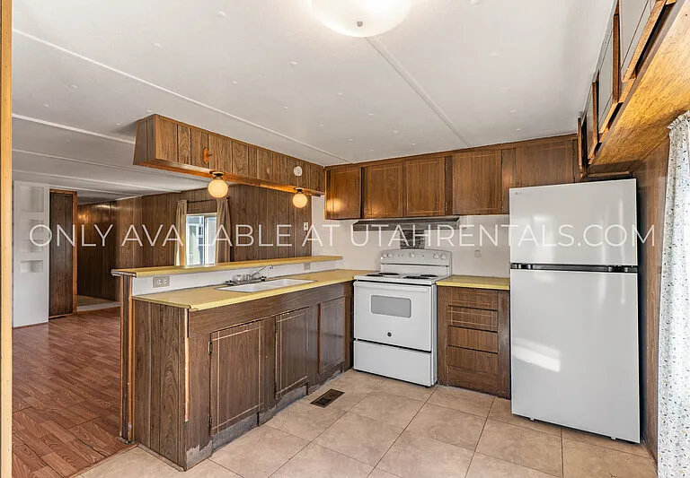 440 W Main St #3 — Photo 7