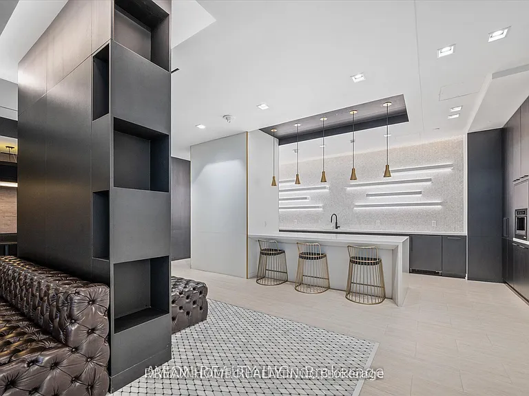 85 Wood St #1016 — Photo 17