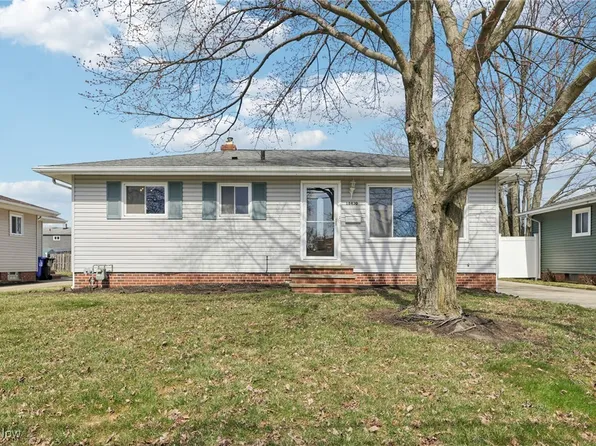 18430 Kalvin Dr, Brookpark, OH 44142
