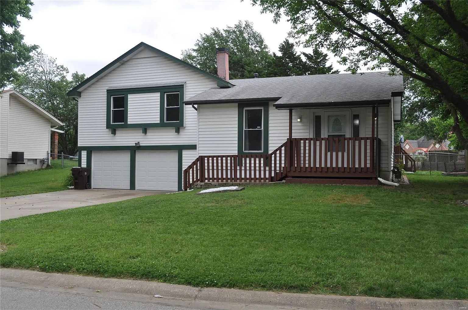 31 Ann Dr photo 1