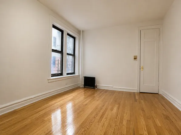 701 West 189th Street image 1 of 4