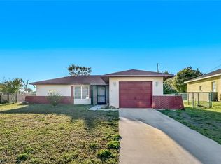 24 NE 20th Pl, Cape Coral, FL 33909