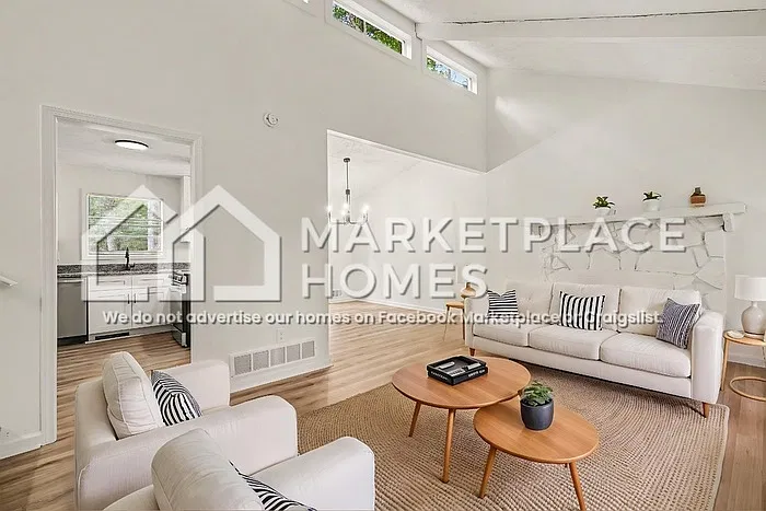 3 bed, 2.0 bath, 1659 sqft, $2,195 — Photo 4