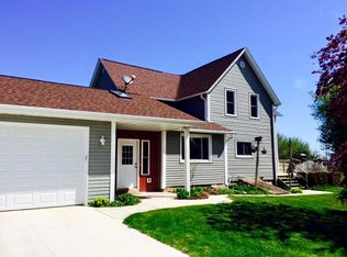 12616 Westview Rd, Cleveland, WI 53015