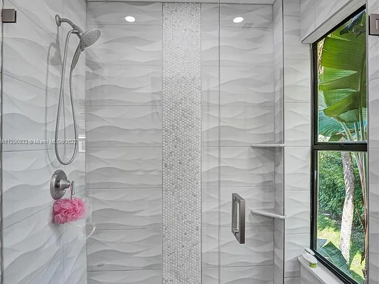 22322 Pineapple Walk Dr — Photo 24