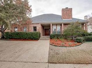 1216 Travis Cir S, Irving, TX 75038