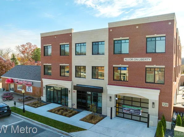 120 E Liberty St #204, Milford, MI 48381