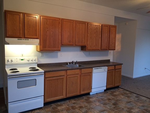 2nd image of 485 Antietam Dr #2