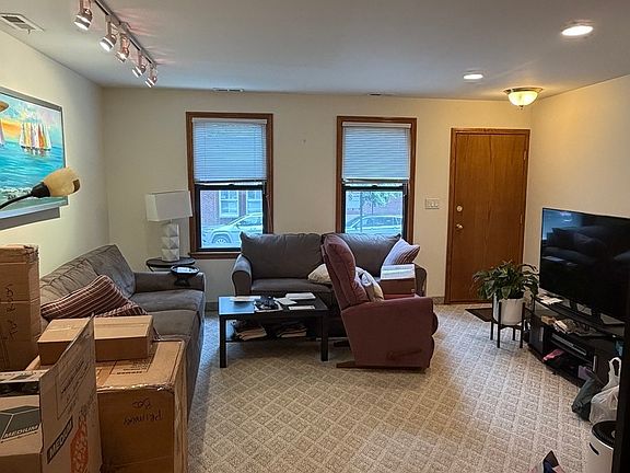 2nd image of 1354 W George St APT 1