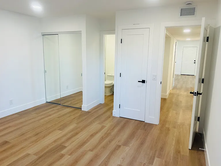 811 Alabama St #3 — Photo 14