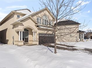 235 Fair St, Hamilton, ON L9K 0B9