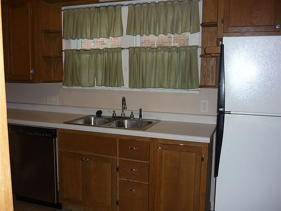 3rd image of 2327 13th Ave
