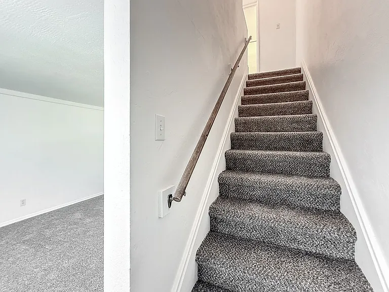 Sun Basin Apartments — Photo 11