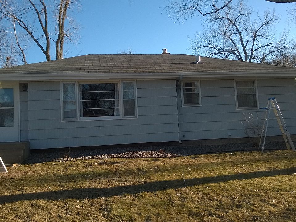 1st image of 2474 2nd Ave E