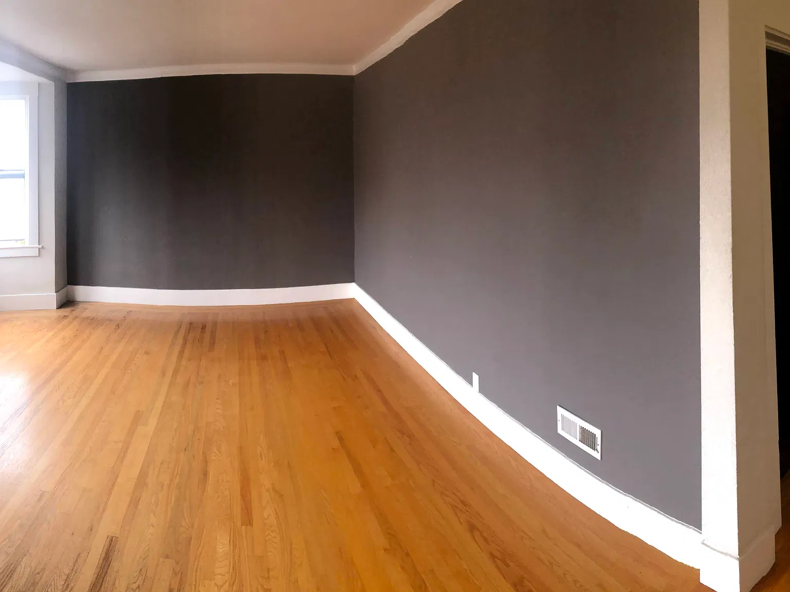 2 bed, 1000 sqft, $5,600 — Photo 4