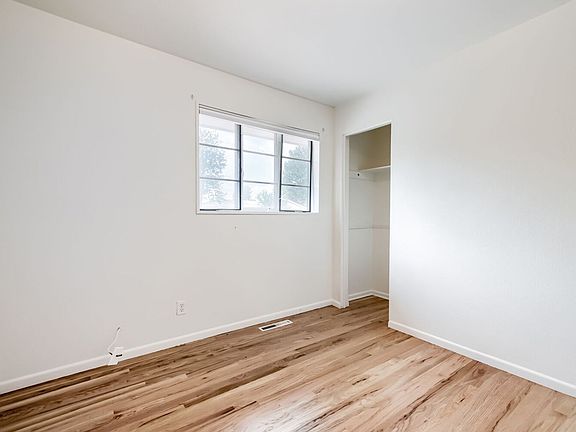 5th image of 120 S 42nd St