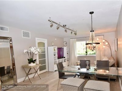136 NE 19th Ct APT 119F, Wilton Manors, FL, 33305