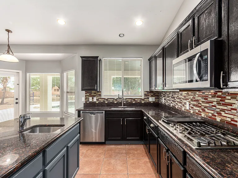 10335 N Tall Cotton Dr — Photo 9