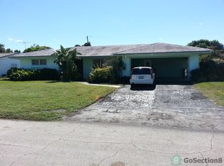 312 SW 13th Ave, Boynton Beach, FL 33435