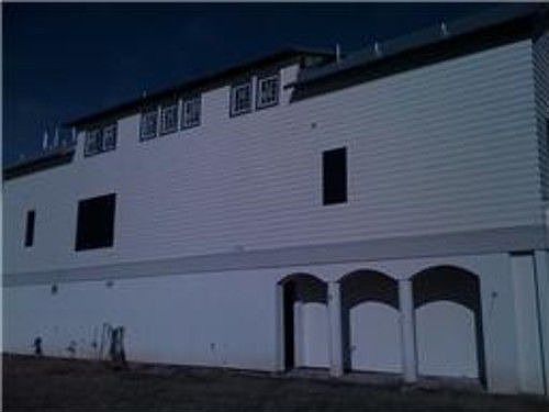 3rd image of 9938 Crescent Cove Dr