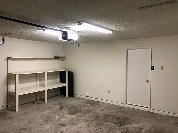 5th image of 9621 N 63rd Dr