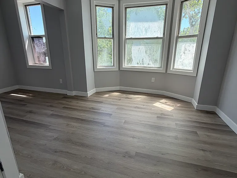 113 Elizabeth Ave #2 — Photo 2