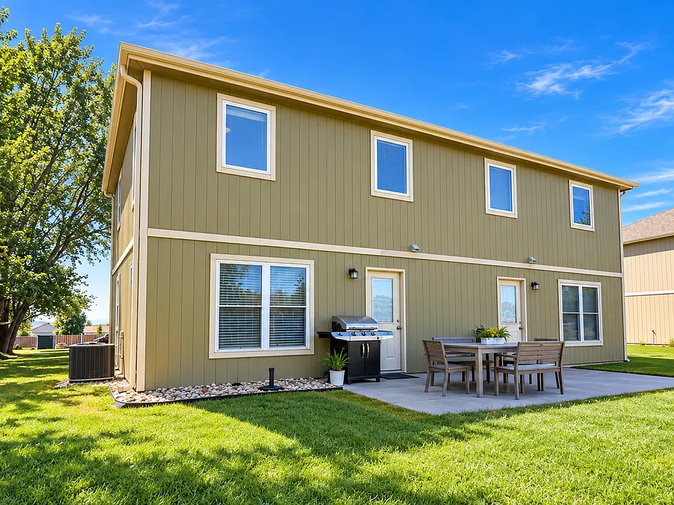 223 Kelly Ln