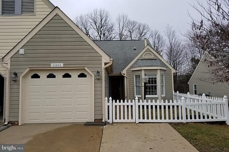 1st image of 11411 Sarasota Ct
