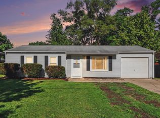 2725 Cimarron Dr, Kalamazoo, MI 49004