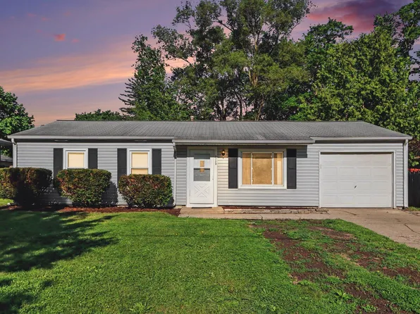 2725 Cimarron Dr, Kalamazoo, MI 49004