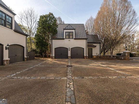 4th image of 20 Providence Way