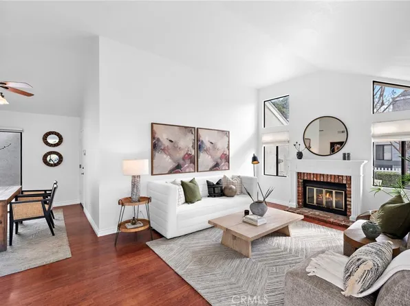 40 Summerfield #19, Irvine, CA 92614