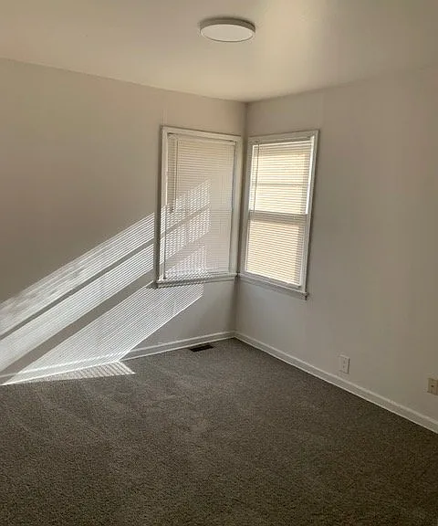 2303 S Belmont St — Photo 3