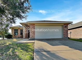 1001 Kimbro Dr, Forney, TX 75126