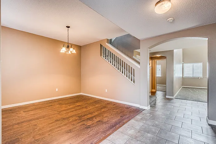 5 bed, 3.0 bath, 2684 sqft, $2,850 — Photo 4