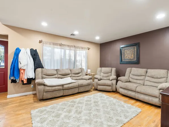 139 Winchester Avenue image 4 of 32