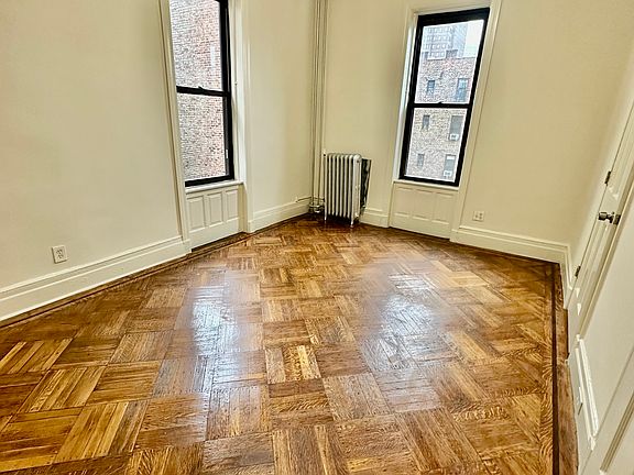 3rd image of 115 Montague St APT 5C